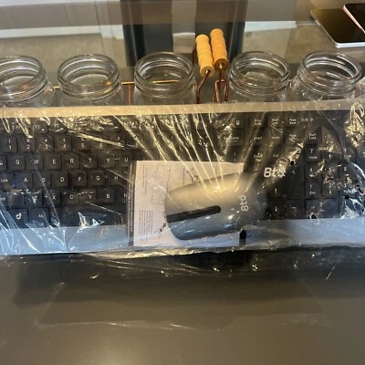 BT Keyboard and Mouse  Wireless Ultra slim design - Image 1 of 3