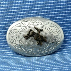 Bull Rider Cowboy Dress Belt Buckle Vaquero Scroll Flourish Vintage 90s .CVB748 - Picture 1 of 6