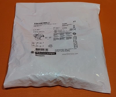Telemecanique Inductive Proximity Sensor Switch 24V to 240V Model XS630B1MBL2 - Image 1 of 4