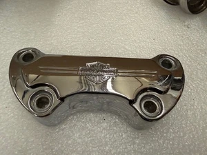 Harley-Davidson Bar & Shield Handlebar Riser Chrome 56568-56B - Picture 1 of 6