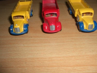 3X Brekina 1 : 87 Mercedes Oldtimer Getränkepritsche - Bild 1 von 4
