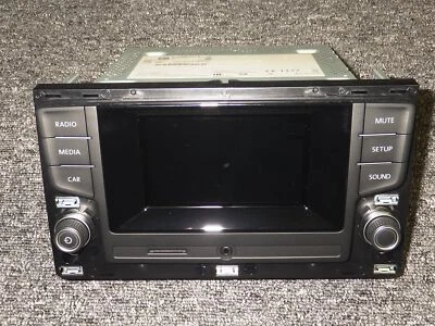 18654 VW Golf 7 VII Sportsvan, Touran 5T Radio Composition Touch DAB+ 510035887A - Bild 1 von 4