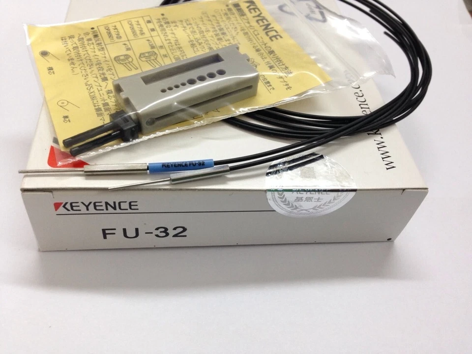 KEYENCE Digital Fiber Optic Sensor FU-32 FU32 Probe Cable New in Box - Image 1 of 1