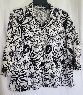 Blusa Westbound 100% Forrada Blanco y Negro Estampado Tropical Manga 3/4, Talla 16P Foto 1 de 4
