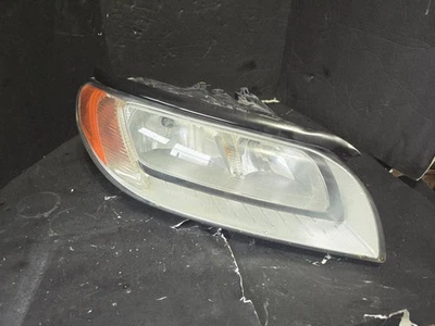 💯💯💯2008 - 2012 Volvo S80 V70 Right Passenger RH Headlight Halogen 31214356 - Image 1 of 4