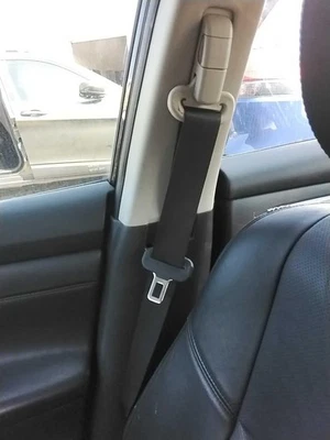 Used Front Right Seat Belt Front fits: 2015 Nissan Altima bucket passenger retra — 第 1/4 张图片