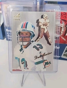 1999 Aurora Pinstripes #77 Dan Marino - Picture 1 of 2
