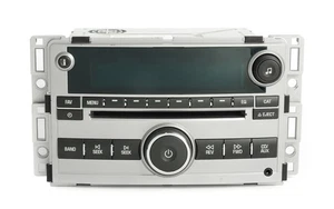 2007-08 Pontiac G5 Chevrolet Cobalt AM FM CD Player w Auxiliary Radio 15284732 - Picture 1 of 5