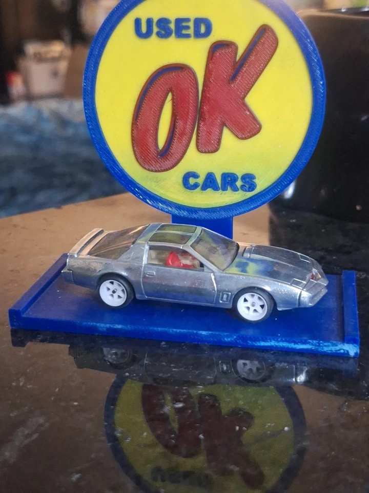 Hotwheels Custom KITT ruedas intercambiadas y sueltas Foto 1 de 4