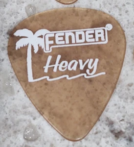 25 FENDER GITARRENPLEKTREN - CALIFORNIA CLEAR 351 TYP IN "SHORELINE GOLD" - SCHWER - Bild 1 von 4