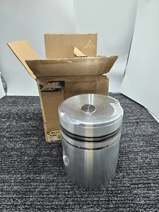 CAT 7N-5035 7N-5036 Body Assembly For D353E D353C D353D Tractor D9H - Picture 1 of 11