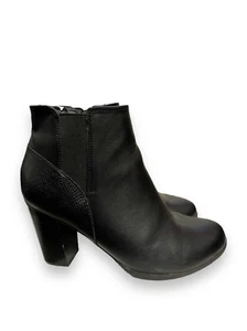 NEW Me too Arlo black chunky zip up heel boots sz 6.5 women’s biker edgy snakesk - Picture 1 of 6