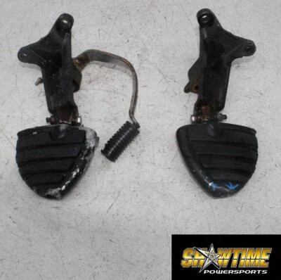 01-04 SUZUKI INTRUDER VOLUSIA 800 VL800 FRONT FOOT RESTS PEGS STEPS SET PAIR - Image 1 of 4