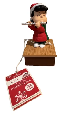 HALLMARK 2011 PEANUTS WIRELESS CHRISTMAS BAND Lucy Playing Flute Tag WORKS