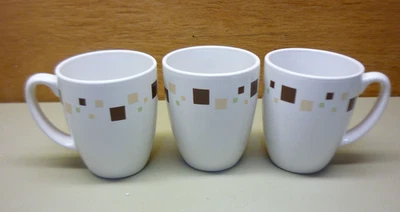 Juego de 3 tazas de gres Corelle cuadrados geométricos blancas con marrón tostado verde Foto 1 de 4