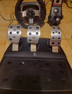 Logitech G27 Racing Wheel Controller Volante - Nero (941-000046) prezzo 55 euro - Immagine 1 di 2