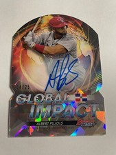 2022 Topps Bowman’s Best Albert Pujols Atomic Auto / 25 Global Impact Autograph 