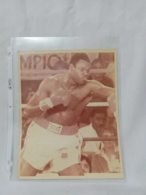 Fotografía 8x10 firmada a mano por Larry Holmes Foto 1 de 4