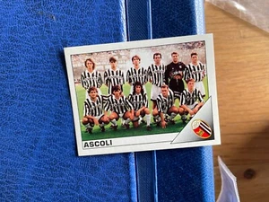 PANINI CALCIATORI 1995/96 SQUADRA ASCOLI 552 VELINA ORIG. - Bild 1 von 2