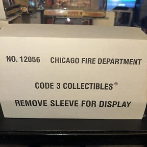 Code 3 Chicago E-350 - 3 Ambulance (12056) - LESEN - Bild 1 von 9