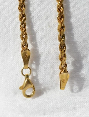 Collar de cadena de cuerda de 2,5 mm de oro amarillo macizo de 10 k de 18 pulgadas, 3,6 gramos, no es chatarra Foto 1 de 4