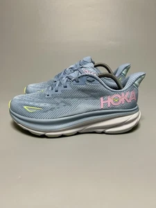 US 8D Hoka One One Clifton 9 Wide Damen Laufschuhe 1132211-DNK - Bild 1 von 22
