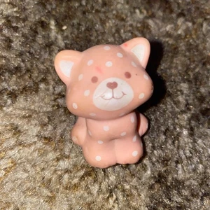 Vintage 1982 Strawberry Shortcake Pet Custard Cat Figure 2" Pink White Polka Dot - Picture 1 of 7