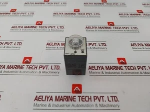 Idec GT3F-2AD24 Electronic Timer 10S 24VAC (50/60Hz)/ 24VDC - Picture 1 of 7