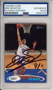 1998 98/99 Topps Stadium Club Dirk Nowitzki RC Card SIGNED PSA DNA AUTOGRAPH HOF - Picture 1 of 2