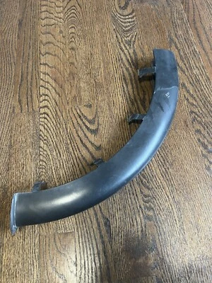 AUDI A4 QUATTRO 2009-2014 - Bisagra de maletero derecha embellecedor/guía 8K5971822A Foto 1 de 3