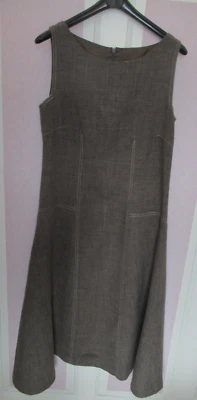 Robe en lin marron de chez Burton of London taille 38 Foto 1 de 4