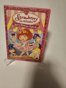 S117- Strawberry Shortcake Berry Blossom Festival DVD 2007 - Picture 1 of 2