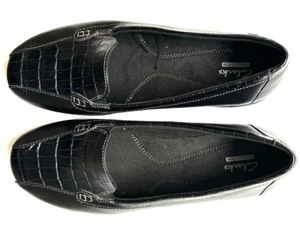 Clarks COLLECTION Black Faux Leather Size 9.5XW Brand-New Women Loafers - Picture 1 of 12