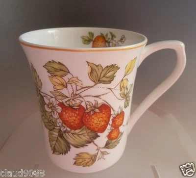 TAZA REINA FINA HUESO CHINA 7 OZ "VIRGINIA FRESA" CLSQ00121 CAJA DE REGALO Foto 1 de 4