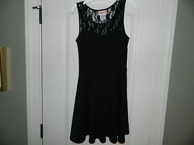 Women's Junior's Black Dress Size Small - Image 1 of 4