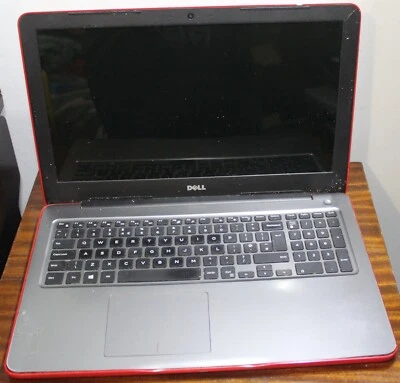 Dell Inspiron 5567 Core i3 7th Gen Laptop For Spares or Repair - Poor Condition - Image 1 of 4