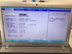 Samsung Rv520 - Spares - See description - Picture 1 of 4