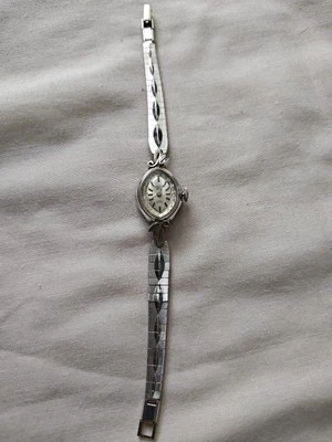 CROTON VTG 1878 Ladies Electra Swiss Made 10K Gold Fill Ladies Watch New Battery - Image 1 of 4