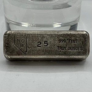 RARO Vintage NCM 25 oz Barra de Plata .999 Nevada Coin Mart - Imagen 1 de 12