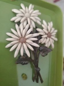 Antique Vintage 3 FLOWER BROOCH  PIN DAISY Celluloid Jewelry  - Picture 1 of 14