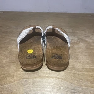 Reef Woman’s Flip Flops Size 8 Cushion Strand - Picture 1 of 4