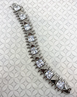 Pulsera punk punk gruesa tono plata cristal cuadrado transparente nOir Joyería Foto 1 de 4