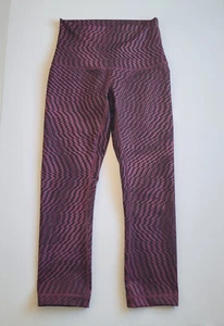 Lululemon Wunder Under Crop Hi-Rise Shifted Horizon Red Grape Black Sz 4 - Picture 1 of 8