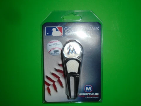 Miami Marlins Golf Ball Mark Divot Repair Tool With Magnetic Marker NEW Cover
