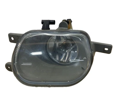 03 04 05 06 07 08 09 10 11 12 13 VOLVO XC90 Lámpara delantera derecha antiniebla OEM: 31111183 Foto 1 de 4