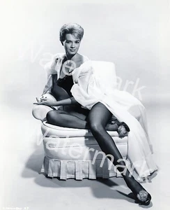 Vintage 1950's Leggy Angie Dickenson B&W Pin Up 8X10 Photo Print - Picture 1 of 1