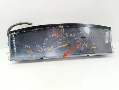 Pontiac Trans Sport 2005 velocímetro cabina 16218149 101 kW UST130538 Foto 1 de 4