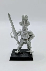 Warhammer Fantasy / Capitán del Imperio del Viejo Mundo con Gran Espada Metal - Imagen 1 de 2