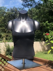 Top donna Bali grande shaper sottile nero L solo geometrico elasticizzato tempo libero - Foto 1 di 9