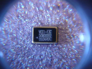 VECTRON VCC1-F3C-50M00 CMOS Crystal Oscillator 50 MHz 3.3V 50pF  *NEW*  Qty.2 - Picture 1 of 2